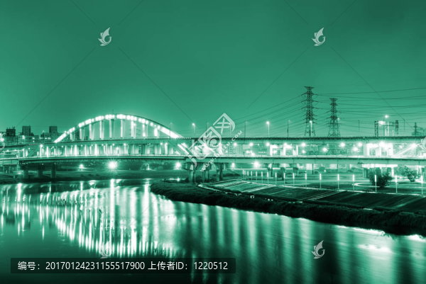 彩色的橋