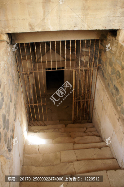 塞浦路斯古墓葬