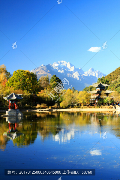 湖光山色