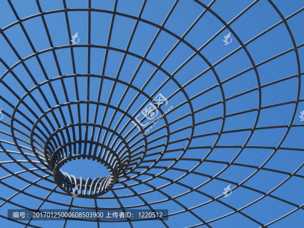 被囚禁的天空
