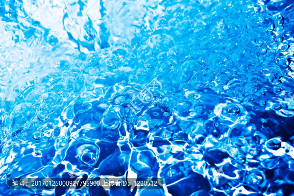 水