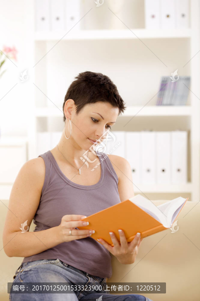 女人讀的書