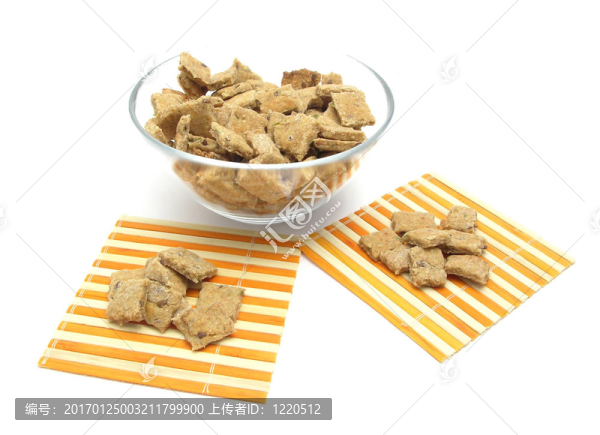 自制狗餅干一碗玻璃