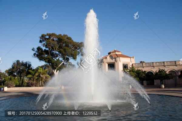在巴波亞公園的噴泉