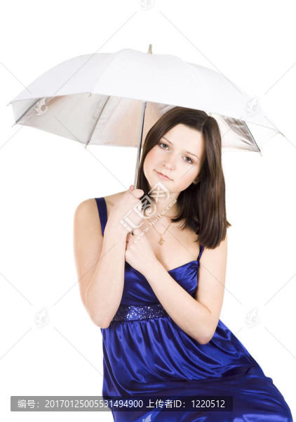 傷心的女人帶著雨傘