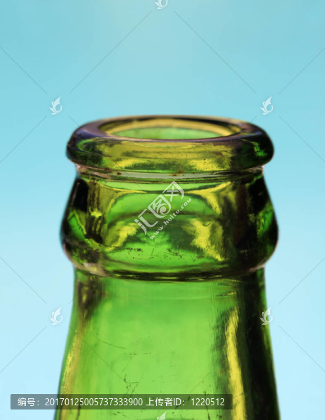 瓶啤酒