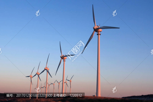 綠色能源的風電場