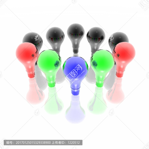 紅；藍色和綠色的燈泡，孤立在白色