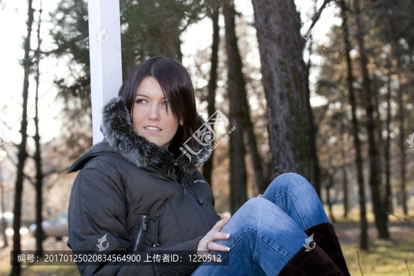 年輕的女人