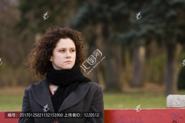 年輕的女人