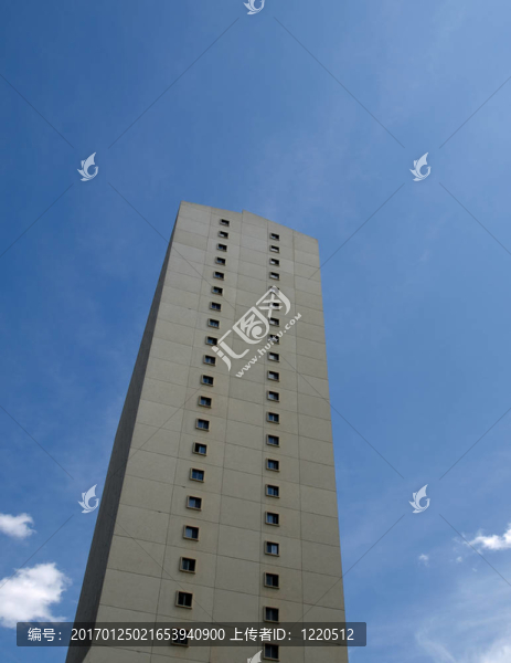 在藍(lán)色的天空Hirise的公寓