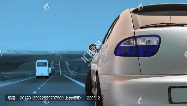 道路上的汽車