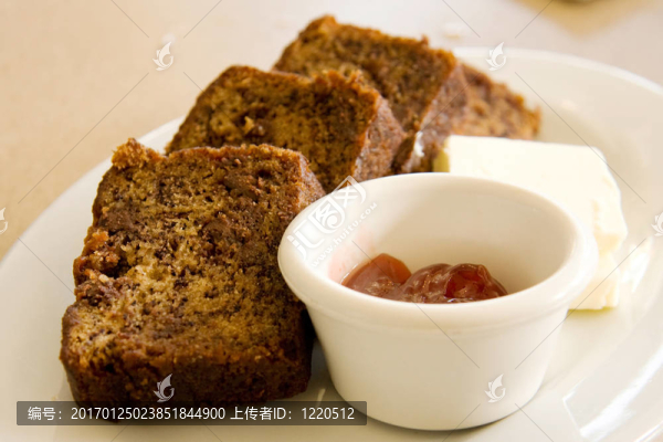 香蕉面包醬和黃油
