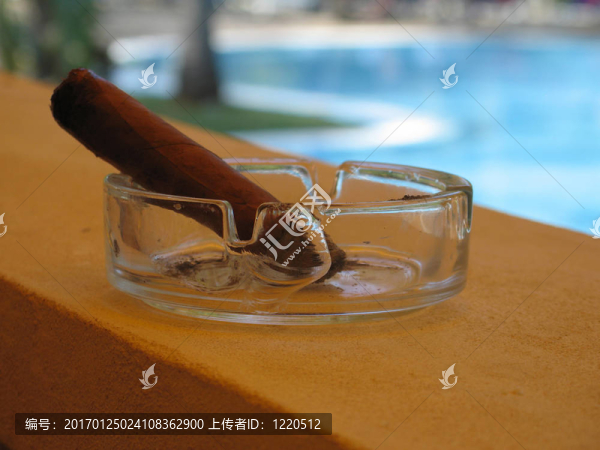 雪茄