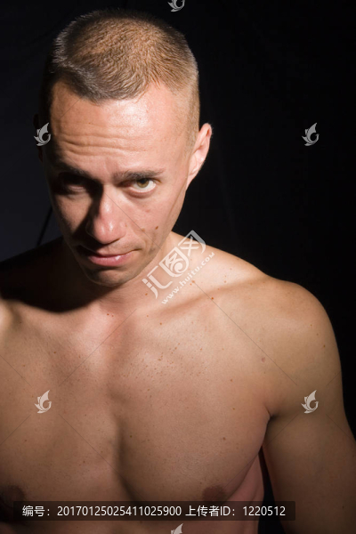 完美的男性身體