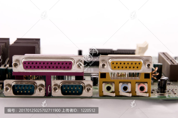電腦主板與細(xì)節(jié)特寫。