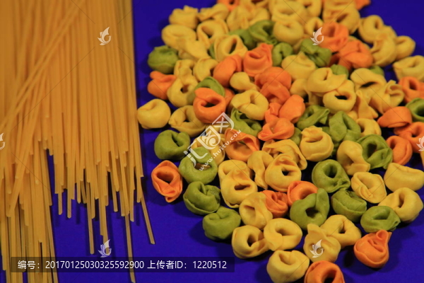 面團(tuán)-匯圖網(wǎng) www.fosd68.com 面團(tuán)