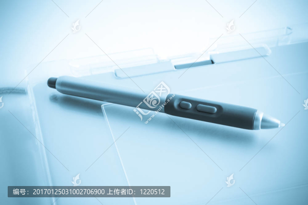 帶筆的圖形寫(xiě)字板
