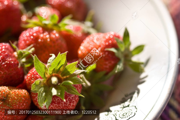 草莓