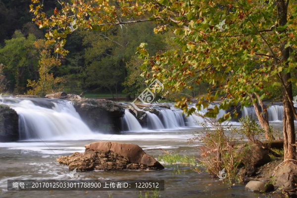 砂巖瀑布-匯圖網(wǎng) www.fosd68.com 砂巖瀑布