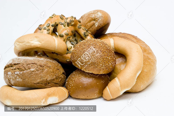 新鮮的面包和面包店