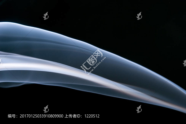 黑藍(lán)黑煙