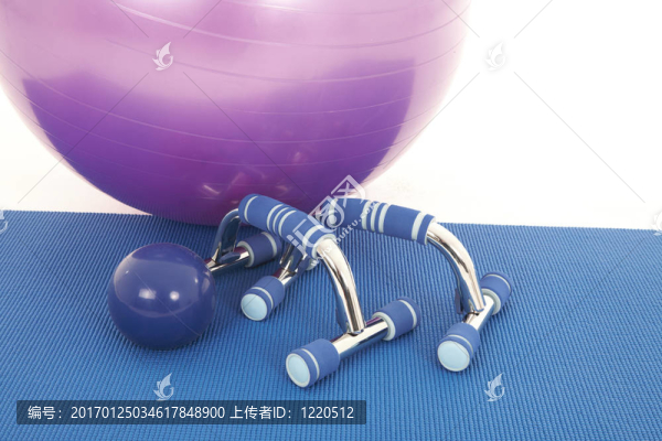 健身器材
