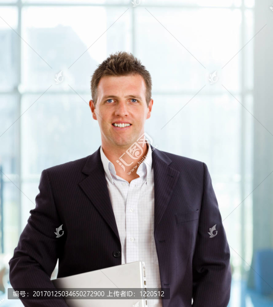 微笑的商人
