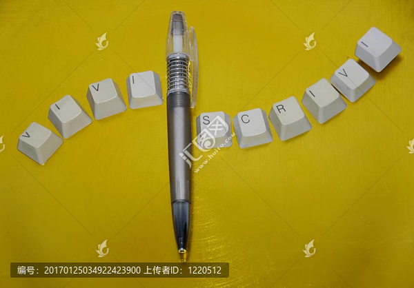筆和鑰匙