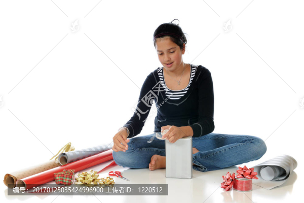 結(jié)束了圣誕節(jié)-匯圖網(wǎng) www.fosd68.com 結(jié)束了圣誕節(jié)