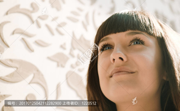 快樂的小女人