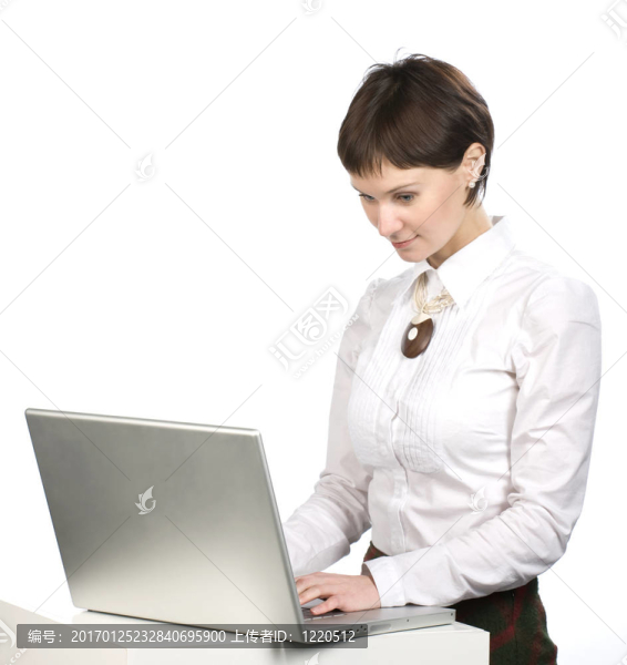年輕的女人