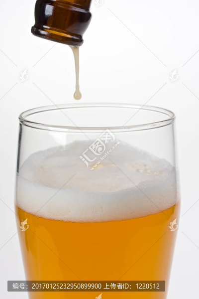 啤酒