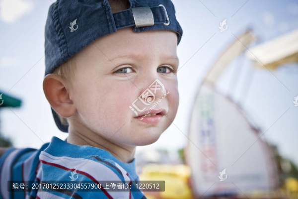 小男孩