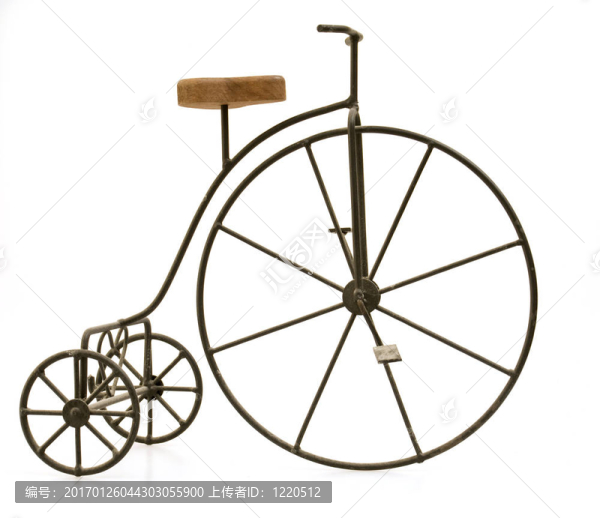 孤立的三輪車