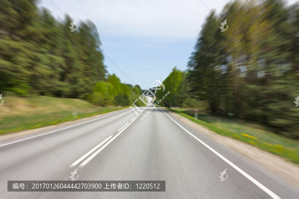 道路速度；運(yùn)動模糊