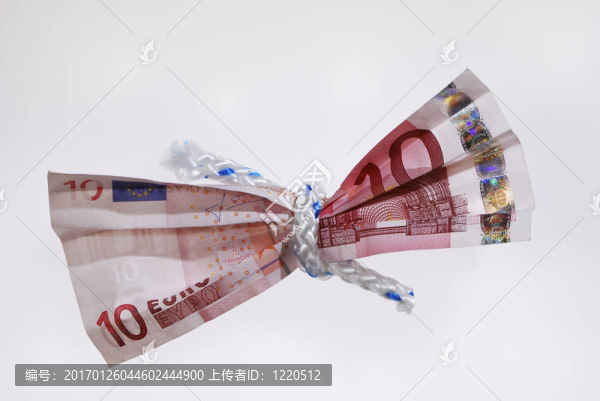 金錢-收緊你的腰帶