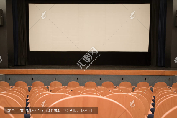 電影院內(nèi)