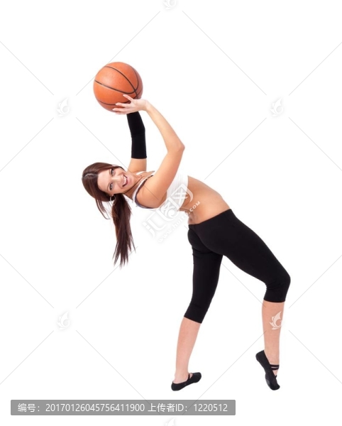 年輕的女運動員和籃球
