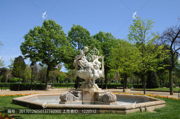 在城堡公園雕像；西班牙巴塞羅那