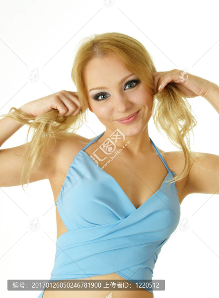 年輕漂亮的女人