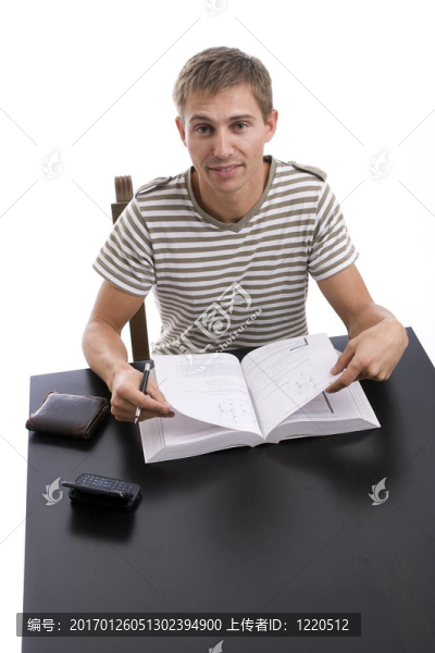 小男孩學習