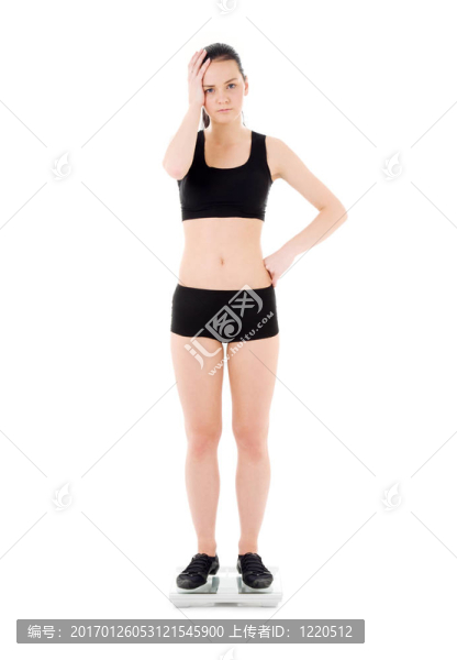 天平上的女人