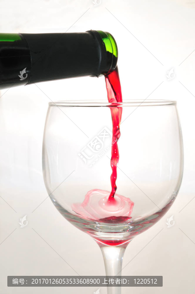 倒酒