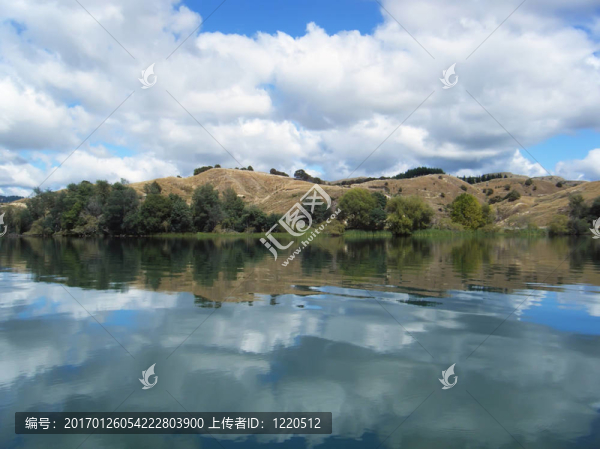Lake,Tutira,02