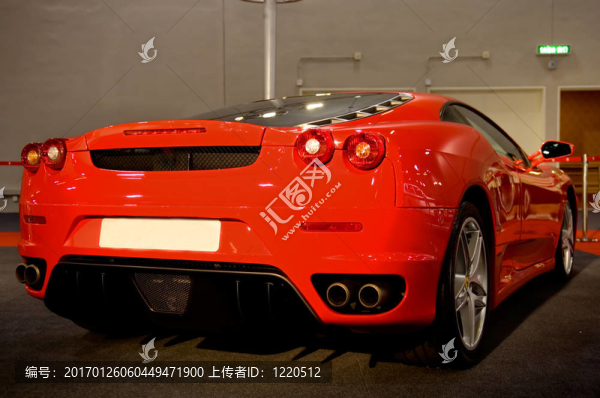 紅色的跑車