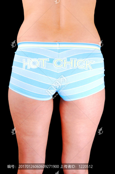 女人在內(nèi)褲的底部。