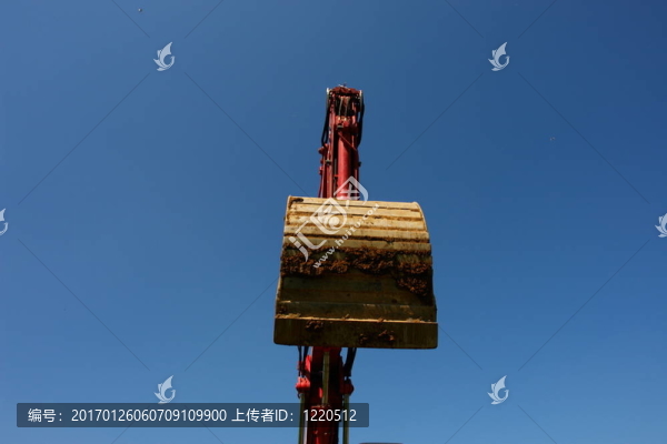 挖掘機(jī)