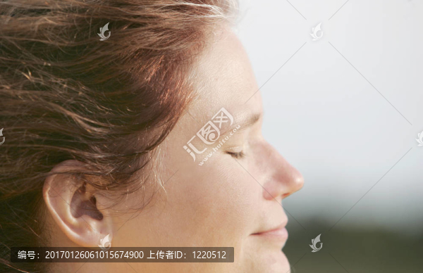女人親密的肖像
