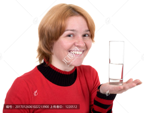 帶水玻璃的女孩